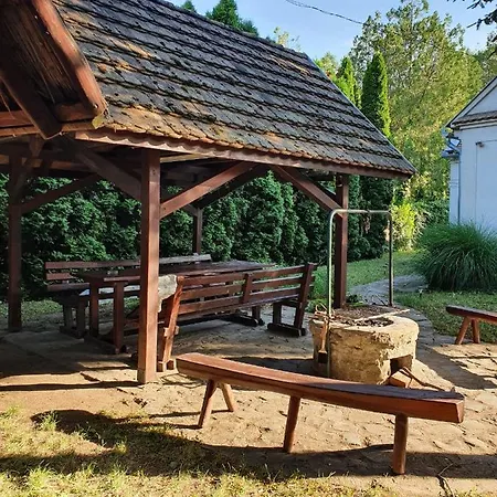 Case de vacanță Molnar Vendeghaz - Keleti-focsatorna Hajdúszoboszló